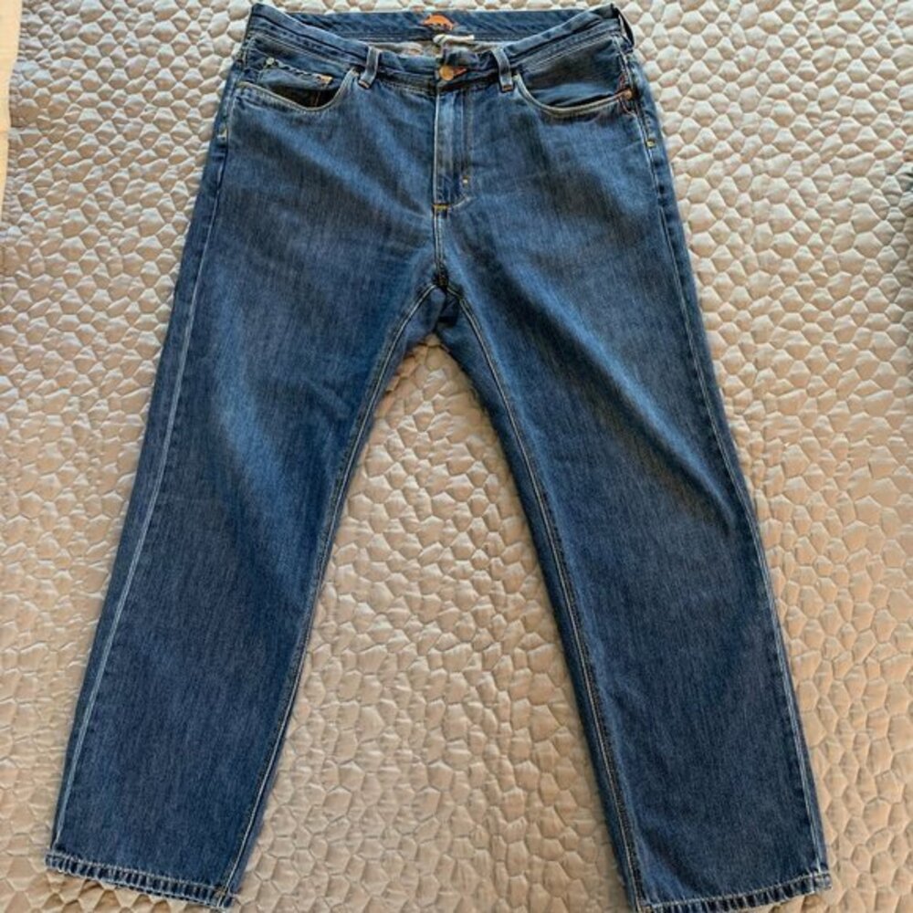 Tommy Bahama Standard Fit Jeans 36/30